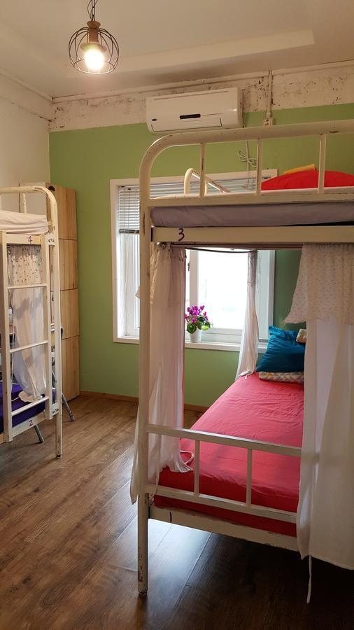 Lemon Tree Guesthouse Сеогвипо Стая снимка